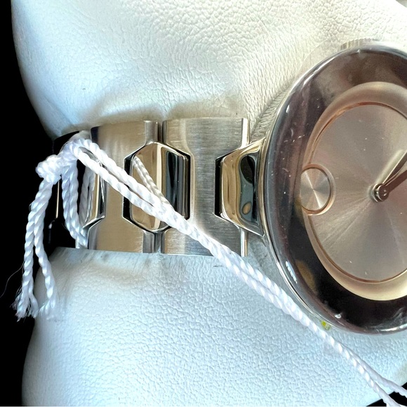 NWT Movado BOLD Silver Watch - Picture 6 of 10